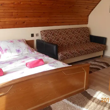 Maison d'hôtes ádám 2 *