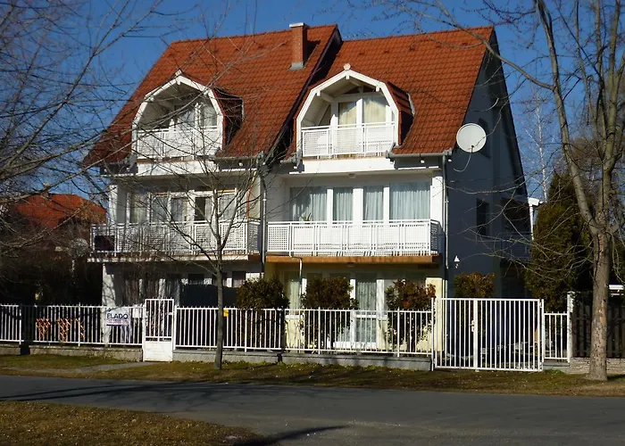 Adam Vendeghaz 2 * Siofok