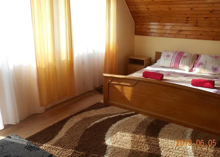 Konukevi Adam Vendeghaz 2 *